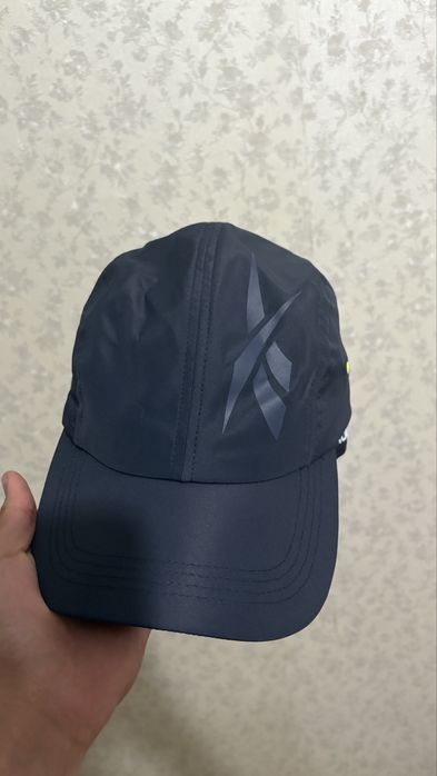 Кепка Reebok размер универсальный