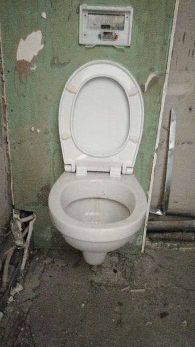 Инсталляция с унитазом бу