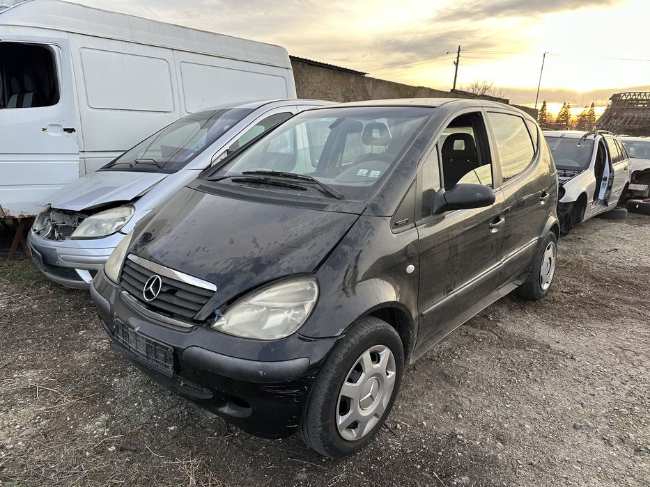 Mercedes A160 на части