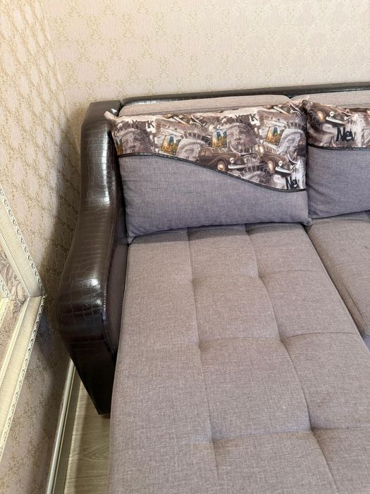 Продам хороший диван