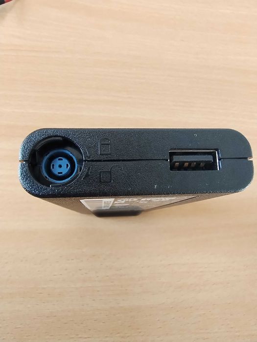 Захранващо устройство HP 65W със зарядно за телефон