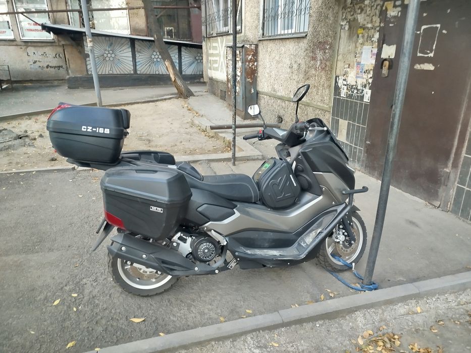 Скутер N-Max ABS
