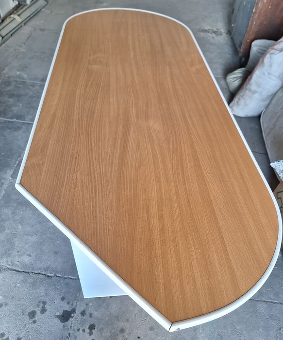 Продам хороший стол!