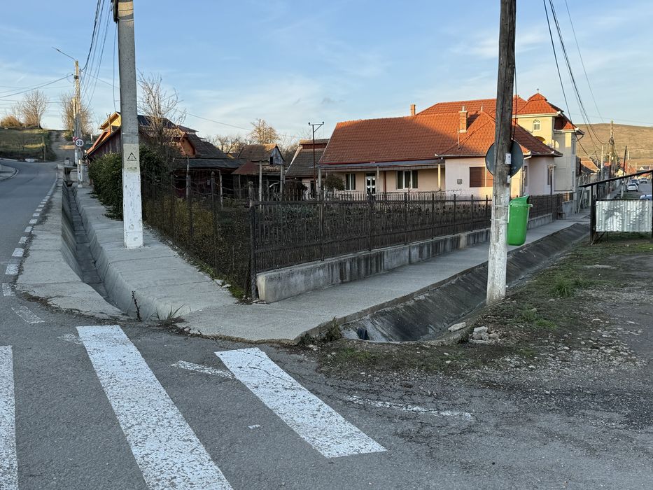 Casa de vanzare , PRET 160.000€