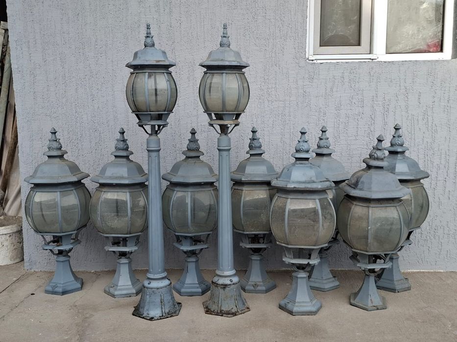 Уличный фонарь. А