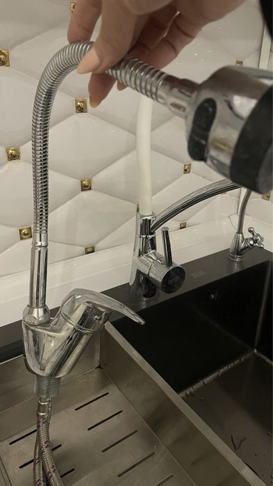 сместитель для кухни ( мойки!