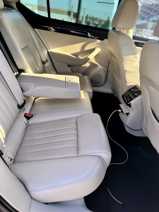 Škoda Superb Laurin & Klement 2.0 TDI 4x4 DSG – Trapă, CANTON