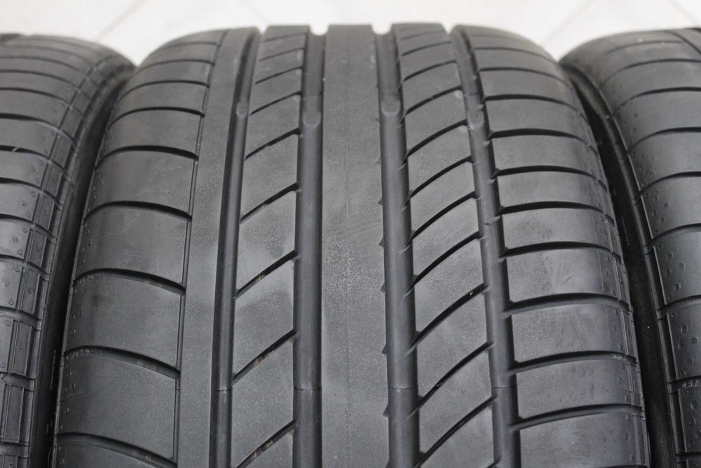 245/45-16 Continental