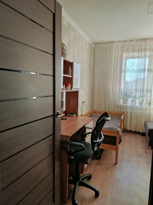 Продам 2 комн квартиру