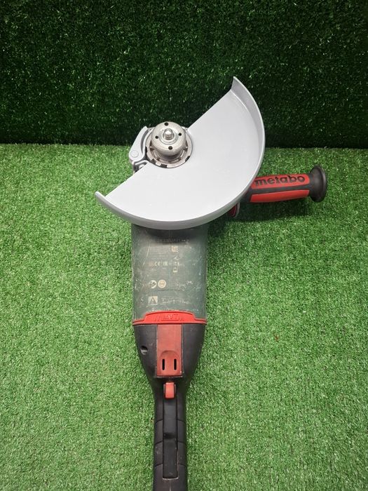 Голям мощен шлайф на Metabo WE 23-230 MVT