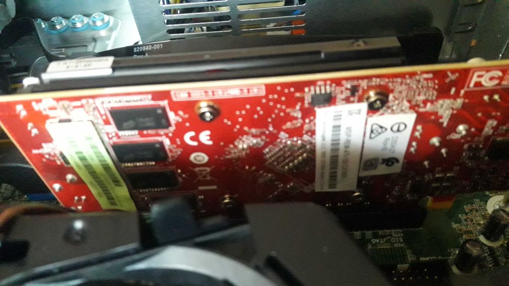 HP Z240 WORKSTATION SSF 300.    170lv