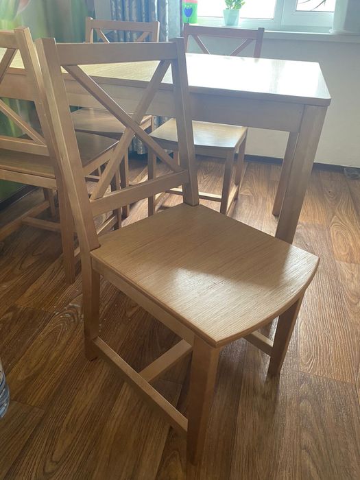 стол со стульями