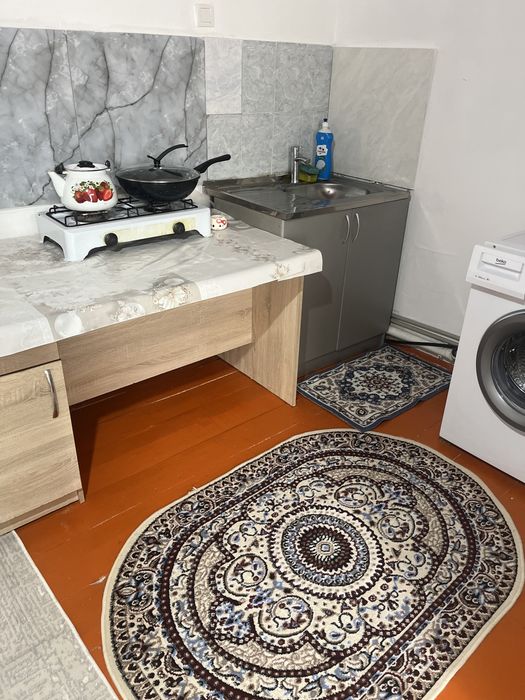 Сдаю квартиру по месячно