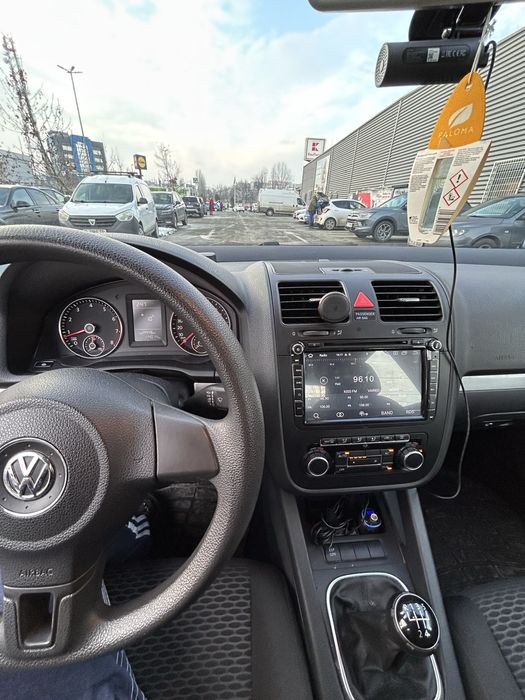 VW Jetta 1.6 2009 Benzina  101 CP