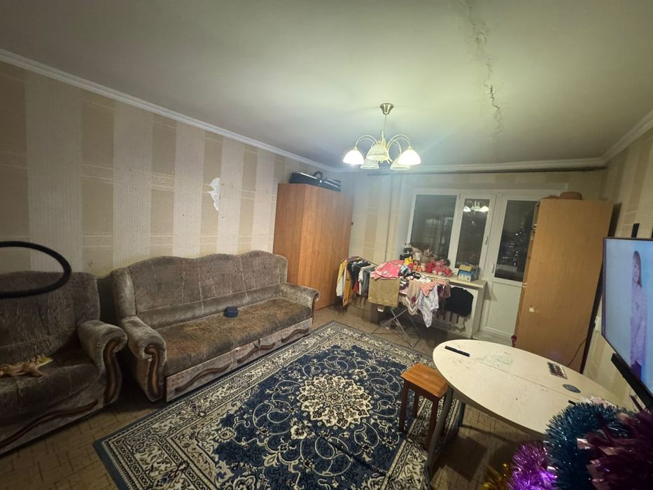 Продам 4 комн.кв, 100 кв.м, 2/3