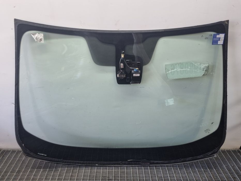 Parbriz Renault Kadjar 2015 - 2018 4 Usi (1630) Cu senzor de ploaie Garantie