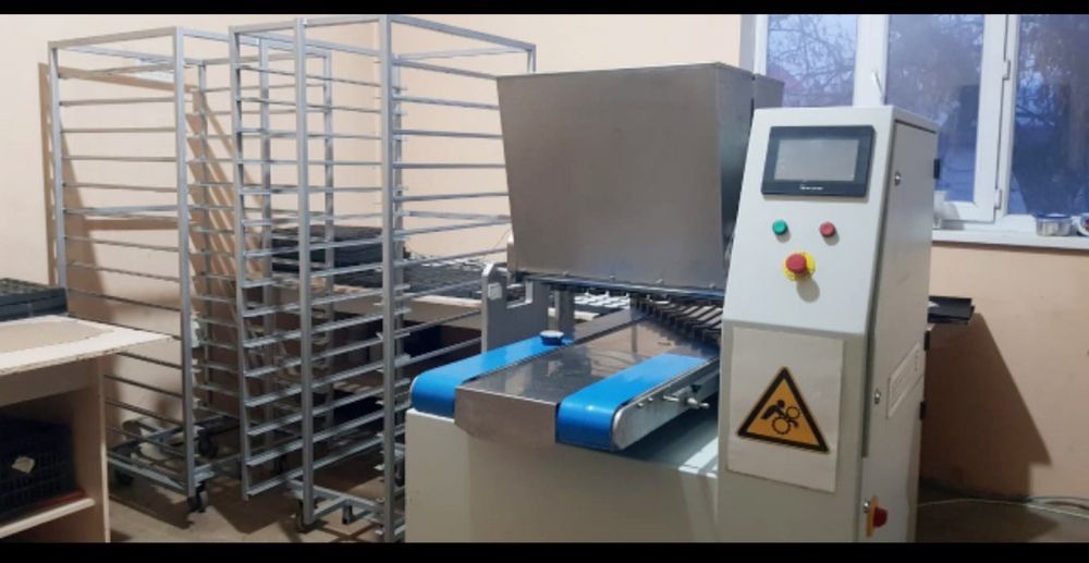 Промышленый аппарат Аппарат для печенья