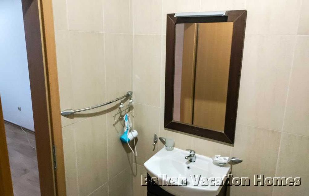 Продава се Тристаен апартамент в Балчик - 116 кв.м за 666 €/кв.м - Снимка #12