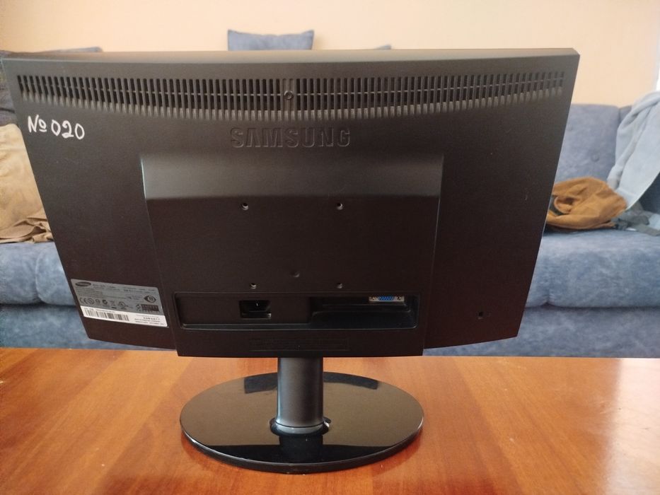 Samsung монитор сотилади
