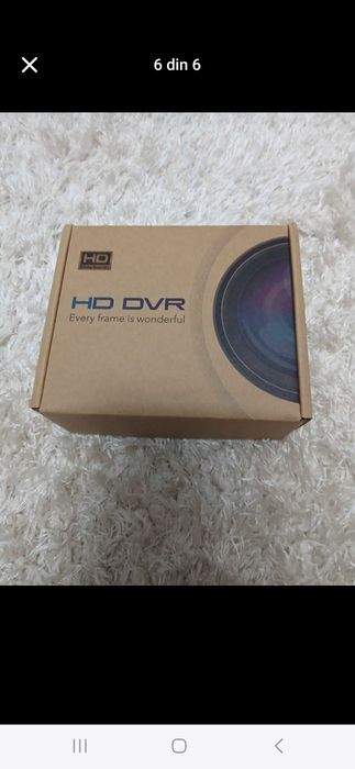 Camera auto HD DVR noua, are 2 camere in interiorul masinii si una pentru marsarier
