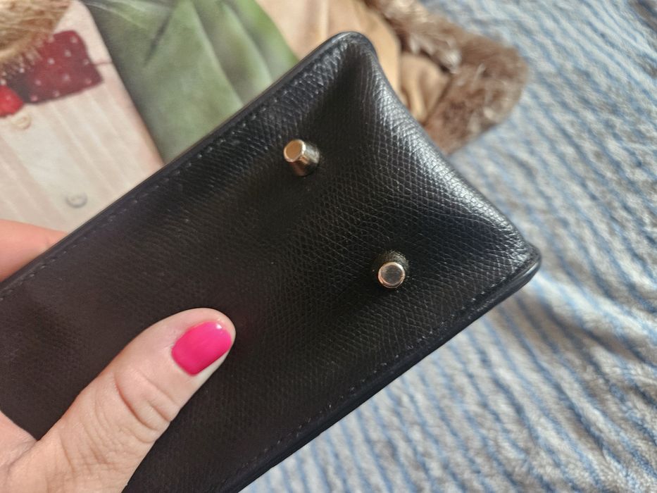 Класическа черна чанта FURLA