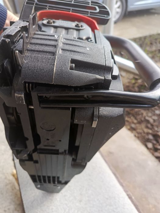 Бензопила продаётся