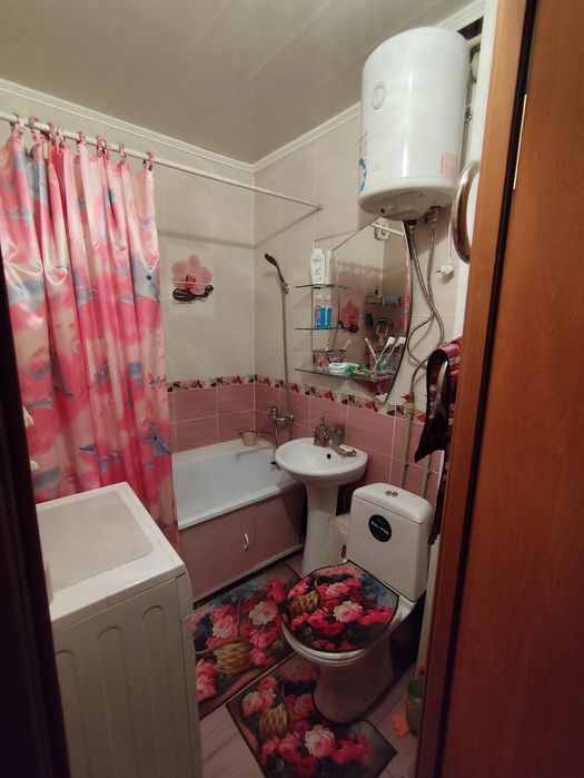 Продам 2 комнатную квартиру