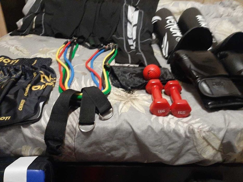 Пълен комплект за тренирофки и професионален бокс ТИБИЯ И СТЪПАЛО ЗА МУАЙ-ТАЙ, КИКБОКС И MMA