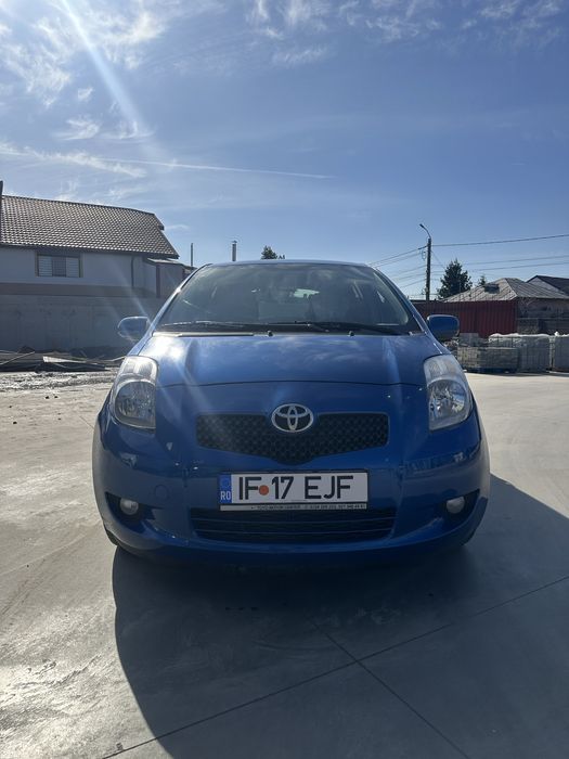 Toyota Yaris 1.3 benzina! Cutie automată, Climă