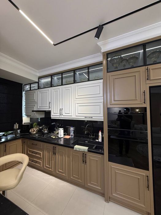 Новостройка  Эуро Хайтек 3/4/4 можно вариант