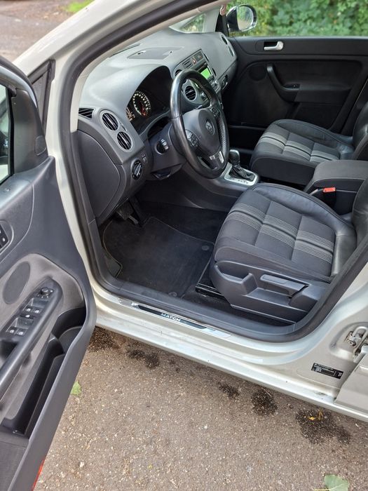 Vw Golf 6 plus automat DSG 1,4 tsi 2013 match