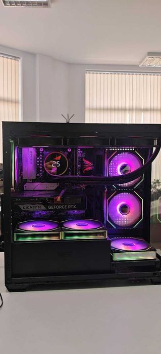 Геймърско РС за ТОП Гейминг Ryzen 7 7700X/32Gb/1.5Tb/RTX 5060TI/WiFi & BT/Гаранция