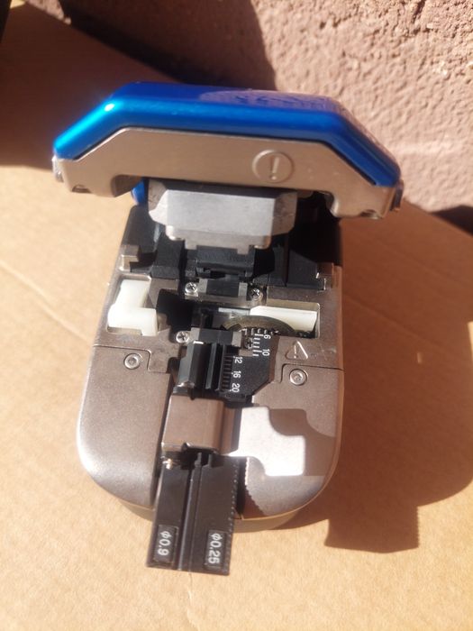 Sumitomo FC-8R cleaver fiber optic * ghilotina fibra optica