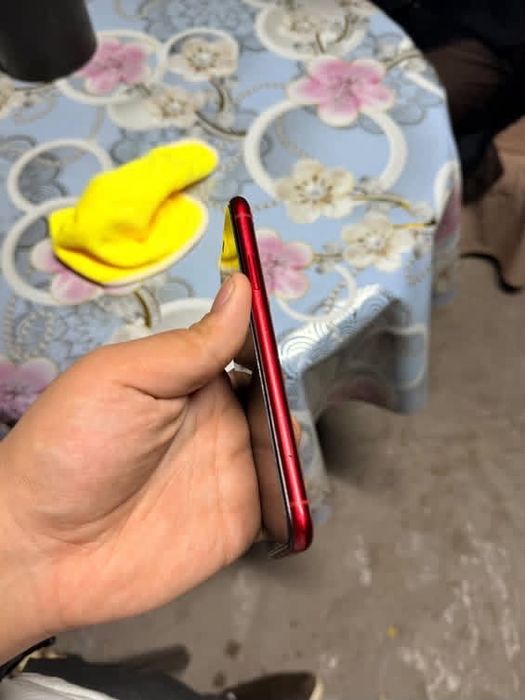 Продам iPhone XR 128гб