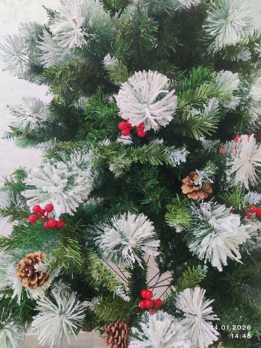 Искусственныая ёлка