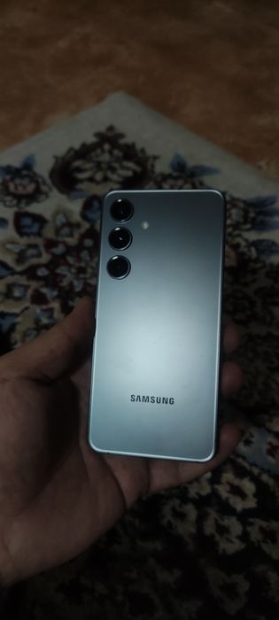 Самсунг s24 на 128гб