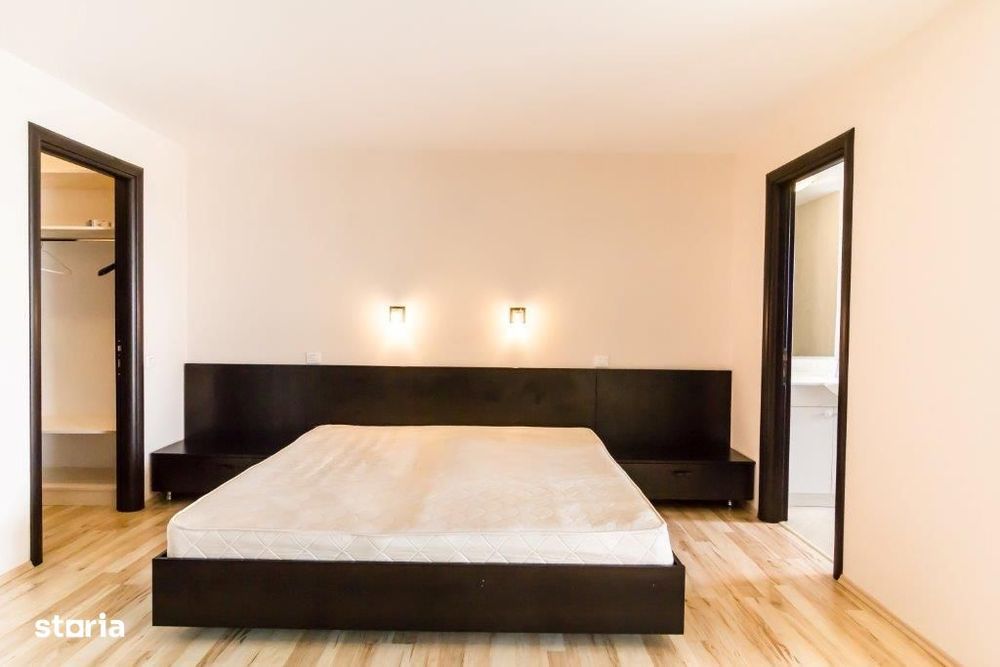 Triplex spectaculos cu 5 camere si terasa, in Herastrau!