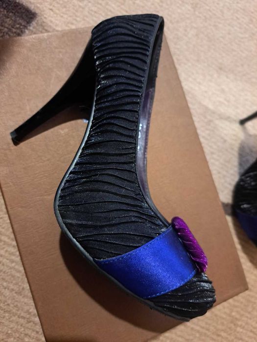 Дамски обувки на ток