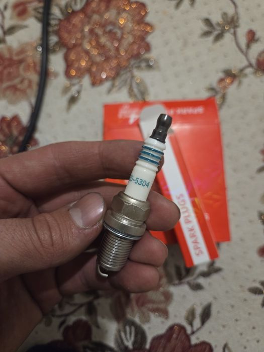 Свечи иридвые продаю