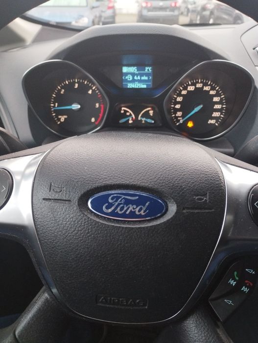 ford c max 7 locuri