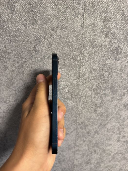 iPhone 13 128Gb 79% акб в нормальном состоянии