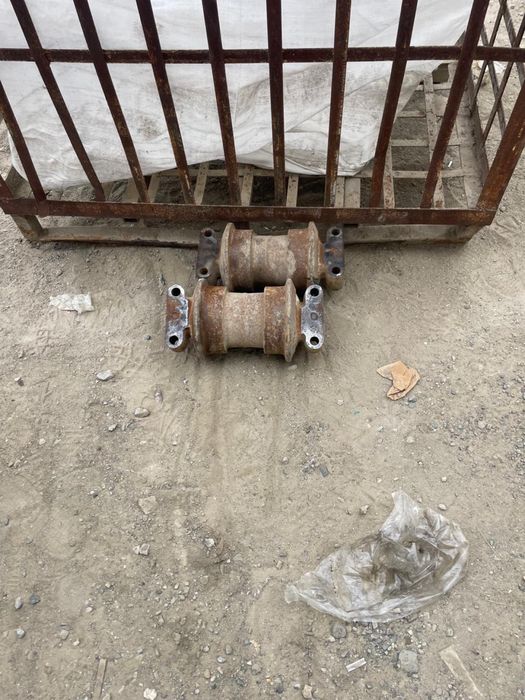 Запчасти на Камацо 220