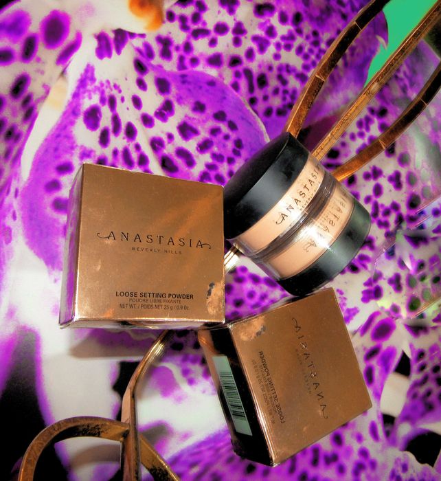 Anastasia Beverly Hills - Маркова Фиксираща пудра