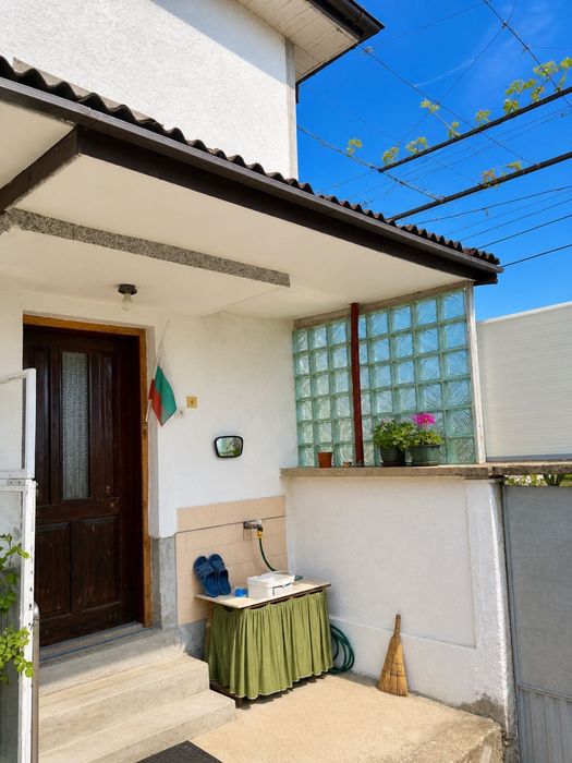 Продава се Къща в Казанлък - 160 кв.м за 6343 €/кв.м - Снимка #5