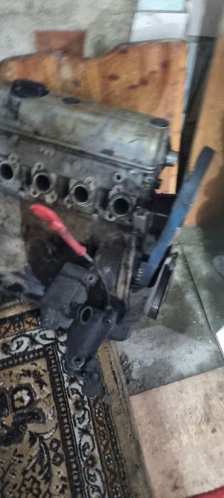 Двигатель АЕЕ 1.6  контрактный