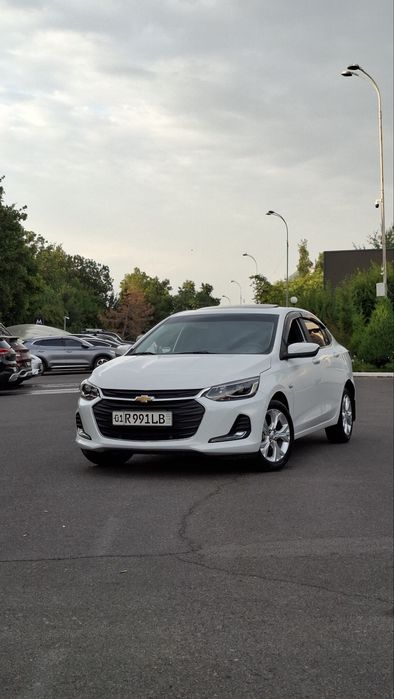 Onix premier plus sotiladi