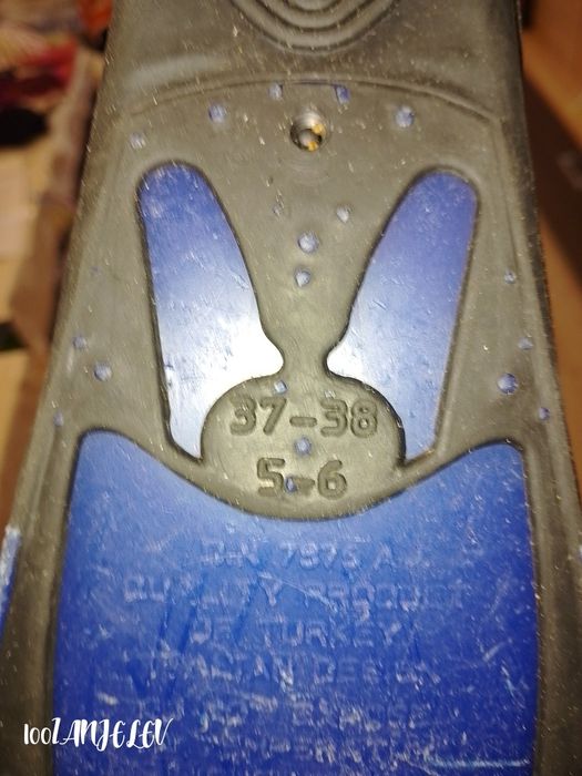 Плавници номер 37-38