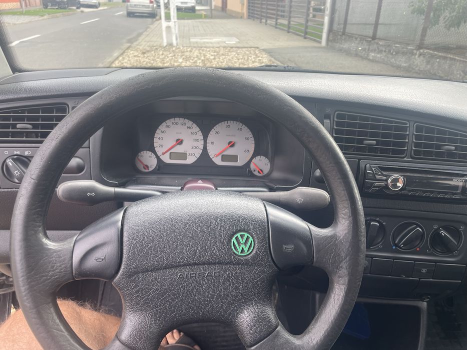 Volkswagen golf3