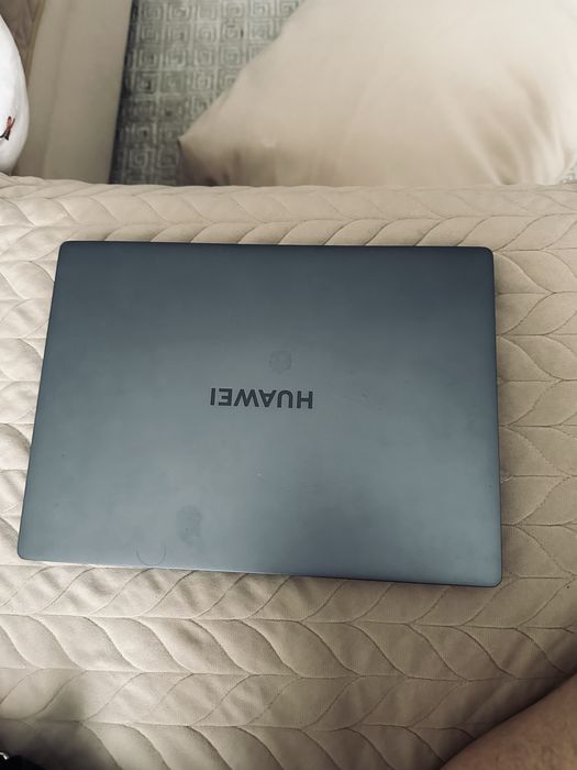 Ноутбук Huawei Matebook D14