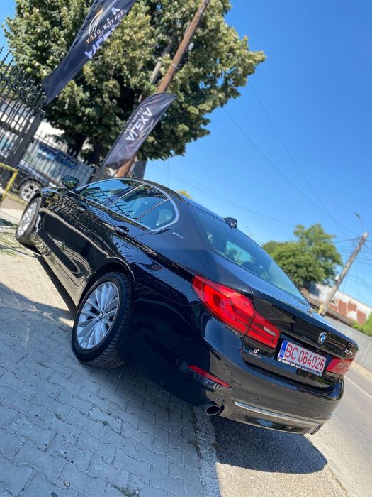 BMW Seria 5 G30 530e 2.0i-252cp/ Plug-in Hybrid/ Head up/ Euro 6b/ 2017